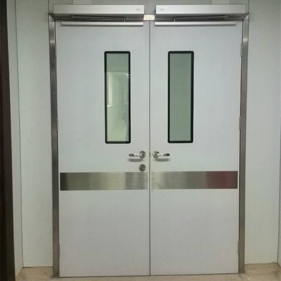 90° Otomatik Sensörlü Kapı